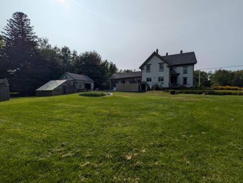 14 Spruce Street Milbridge ME 04658