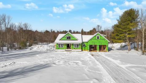 18 Shipping Lane Eliot ME 03903