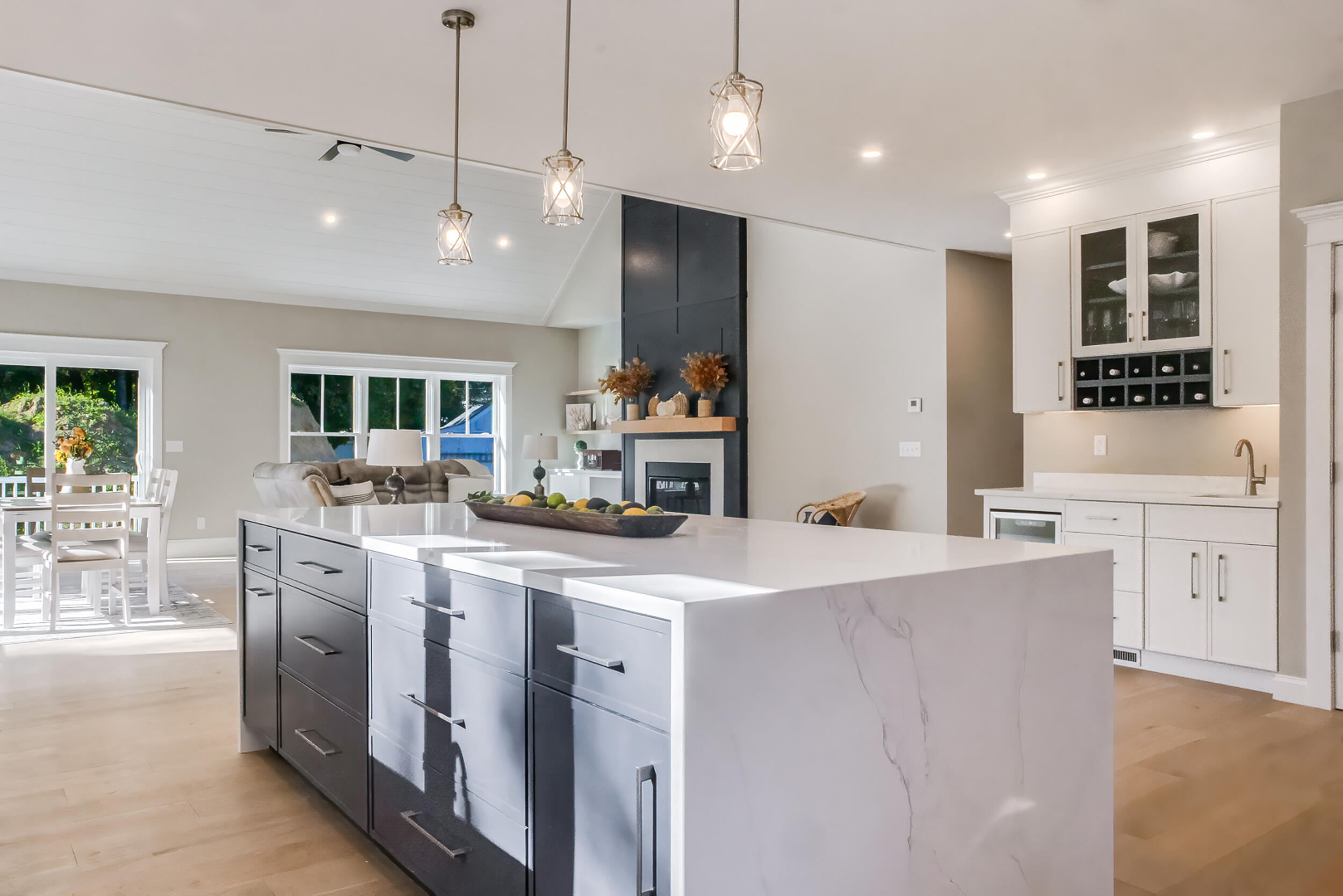 18 Shipping Lane Eliot ME 03903