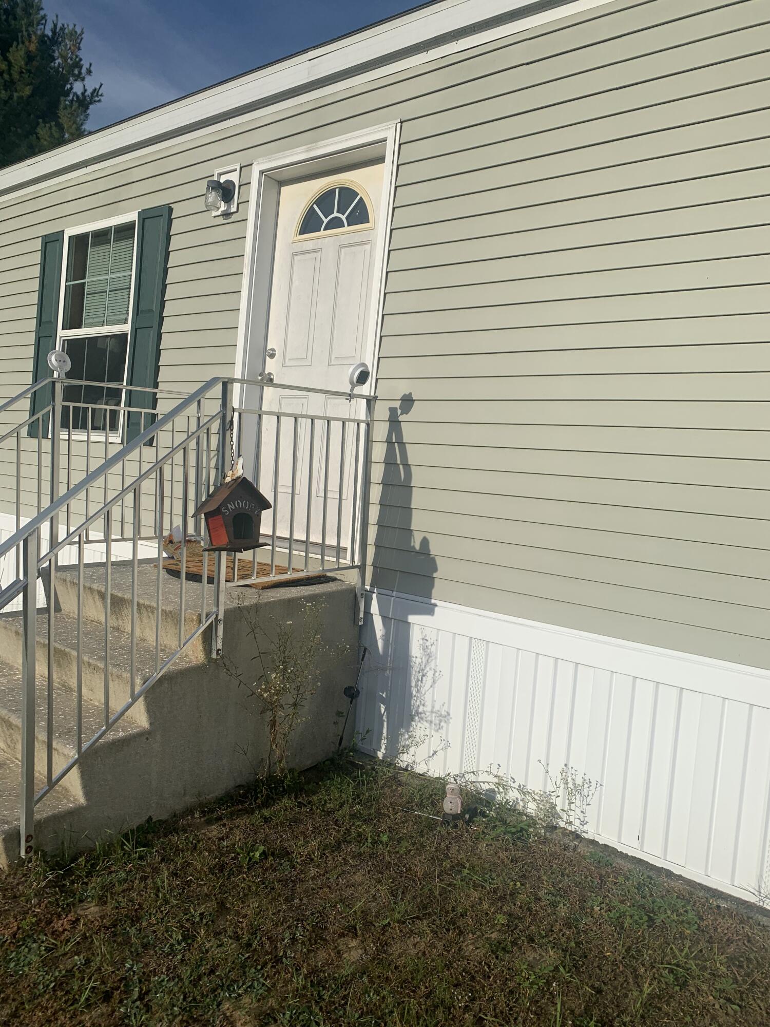 19 Tirrell Avenue Mechanic Falls ME 04256