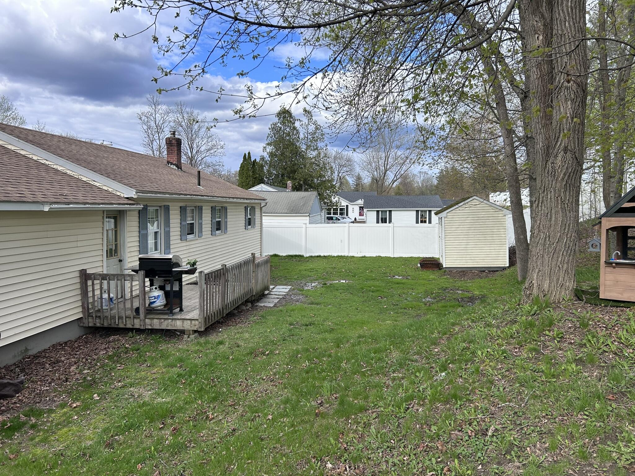 168 Augusta Road Winslow ME 04901