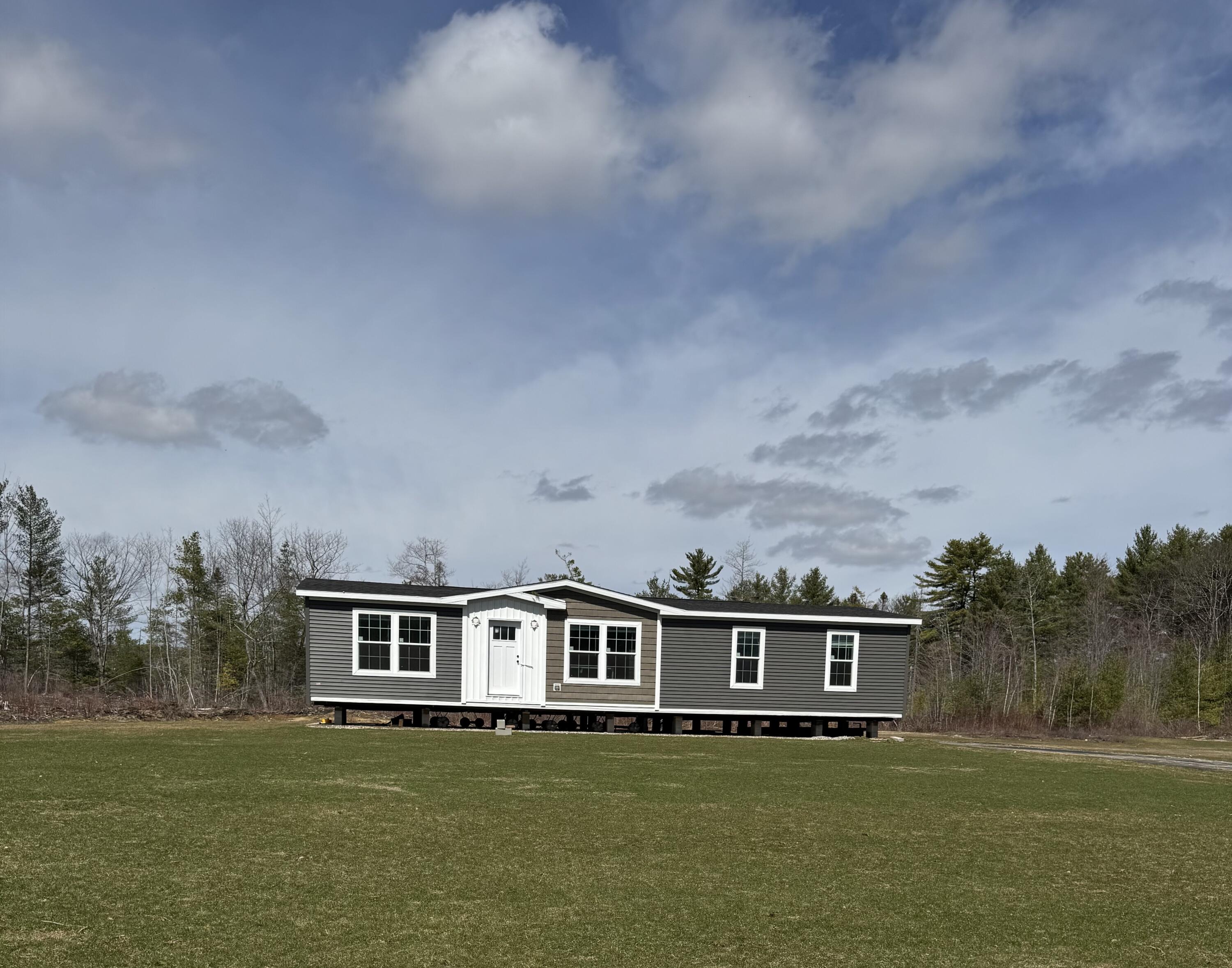 72 Anderson Drive Leeds ME 04263
