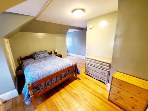 402 Court Street Auburn ME 04210