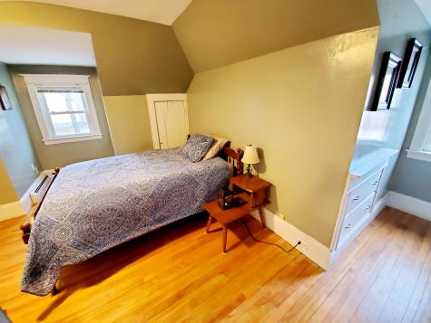 402 Court Street Auburn ME 04210