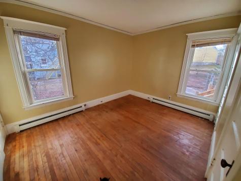 402 Court Street Auburn ME 04210