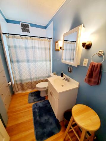 402 Court Street Auburn ME 04210