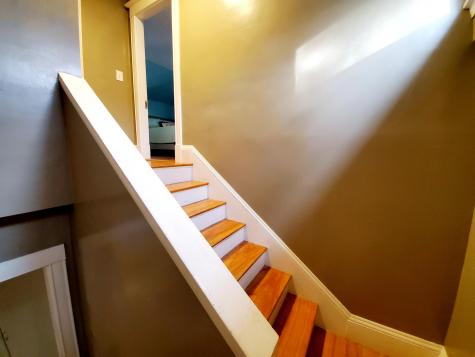402 Court Street Auburn ME 04210