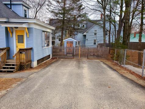 402 Court Street Auburn ME 04210