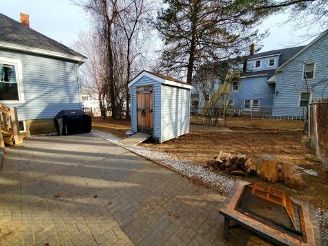 402 Court Street Auburn ME 04210