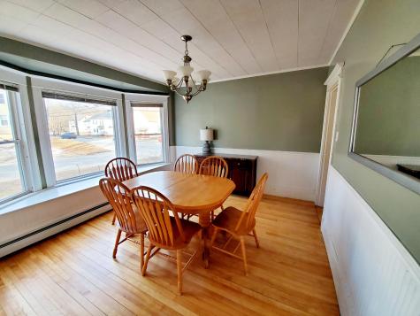 402 Court Street Auburn ME 04210