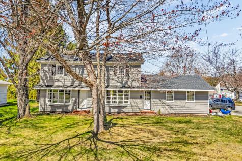 36 Pineland Street Lewiston ME 04240