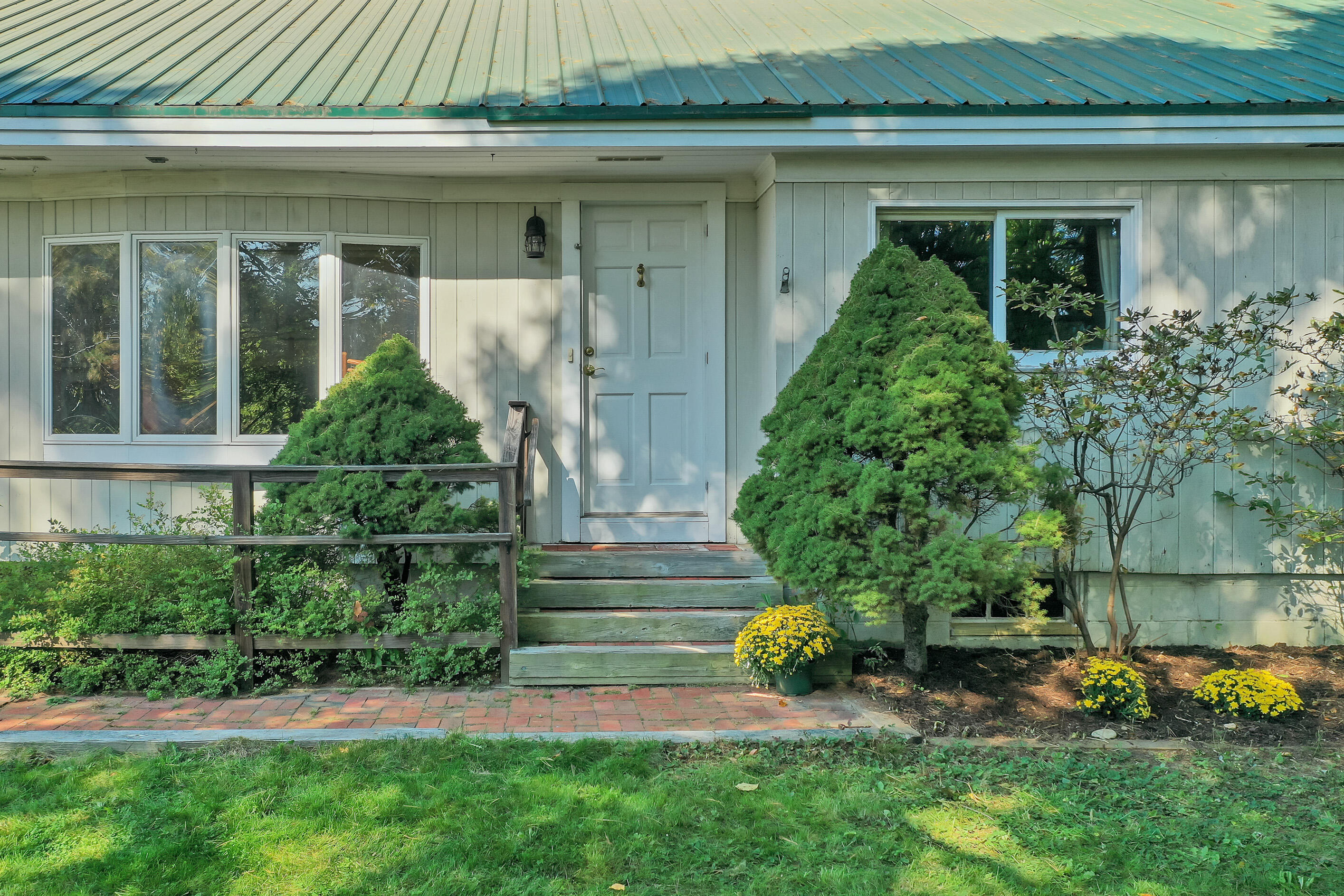 137 Bow Street Freeport ME 04032