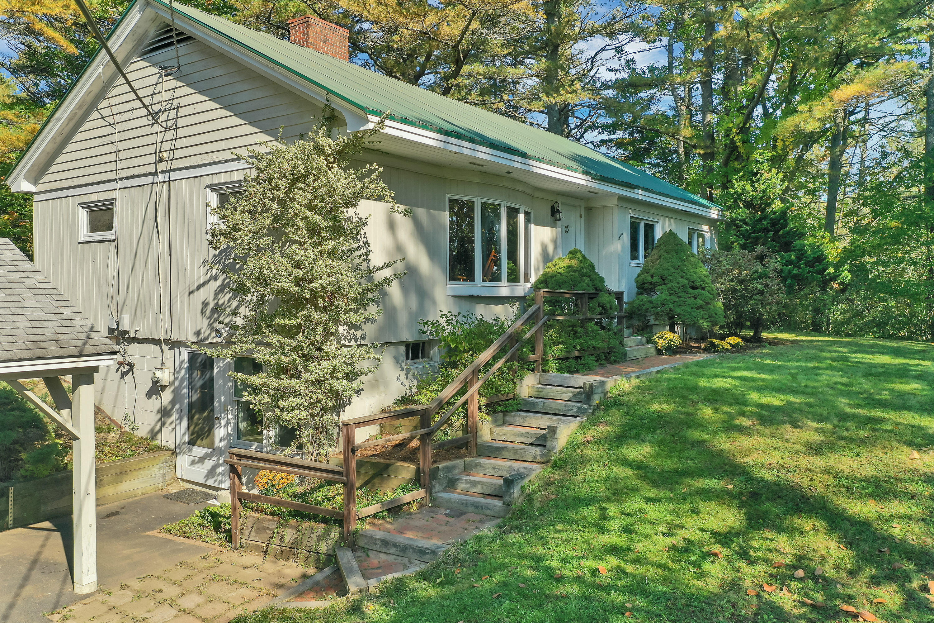137 Bow Street Freeport ME 04032