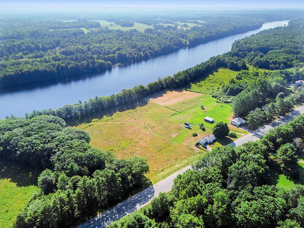 1072 Waterville Road Skowhegan ME 04976