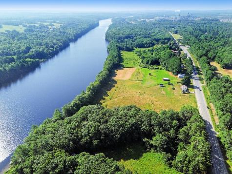 1072 Waterville Road Skowhegan ME 04976