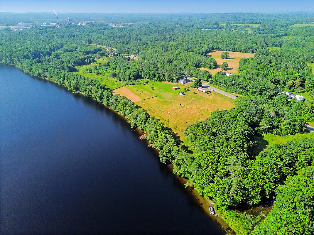 1072 Waterville Road Skowhegan ME 04976