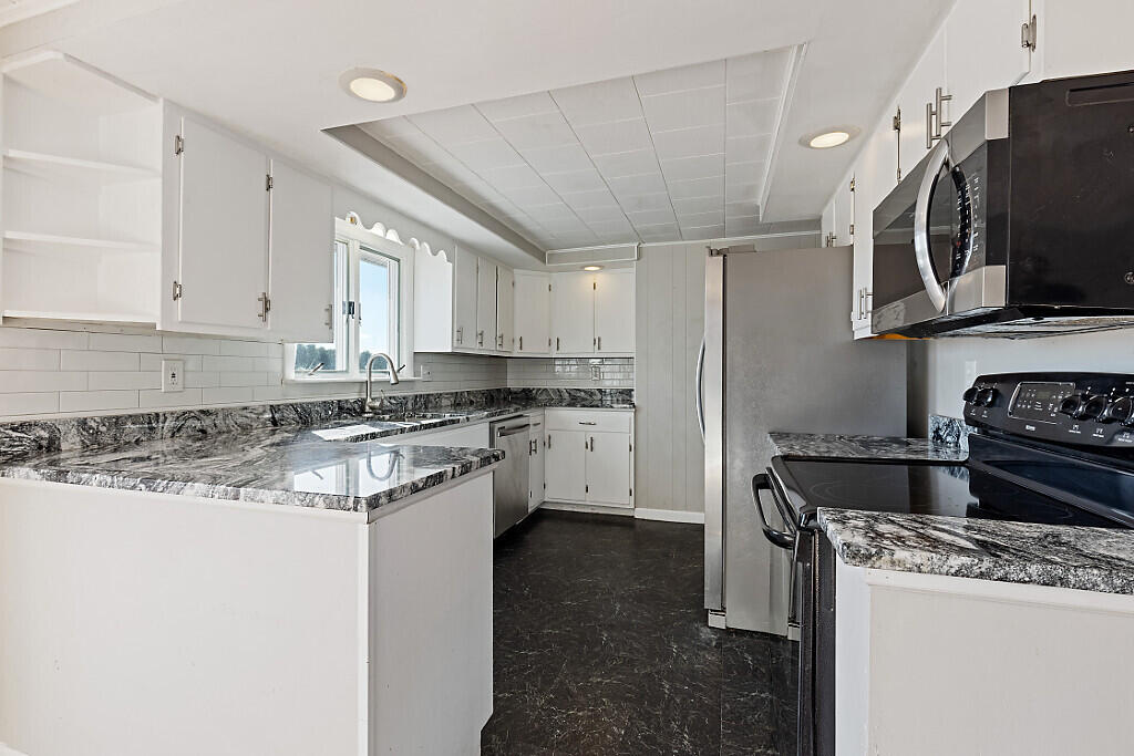 1072 Waterville Road Skowhegan ME 04976