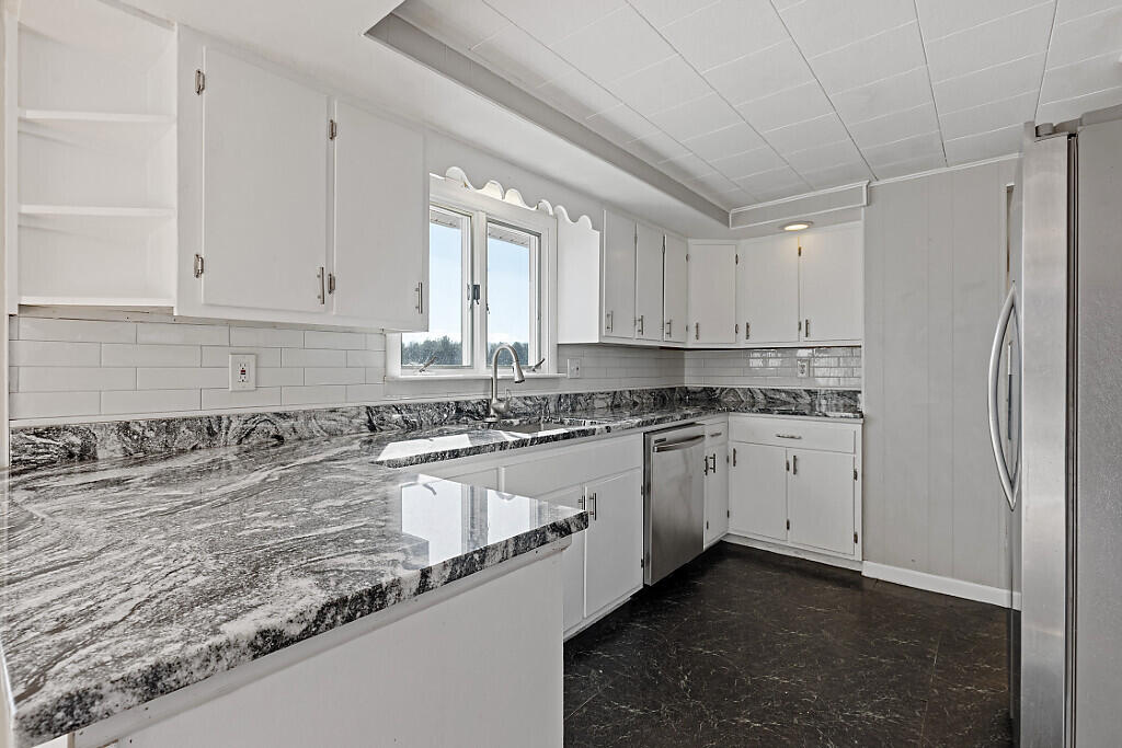 1072 Waterville Road Skowhegan ME 04976