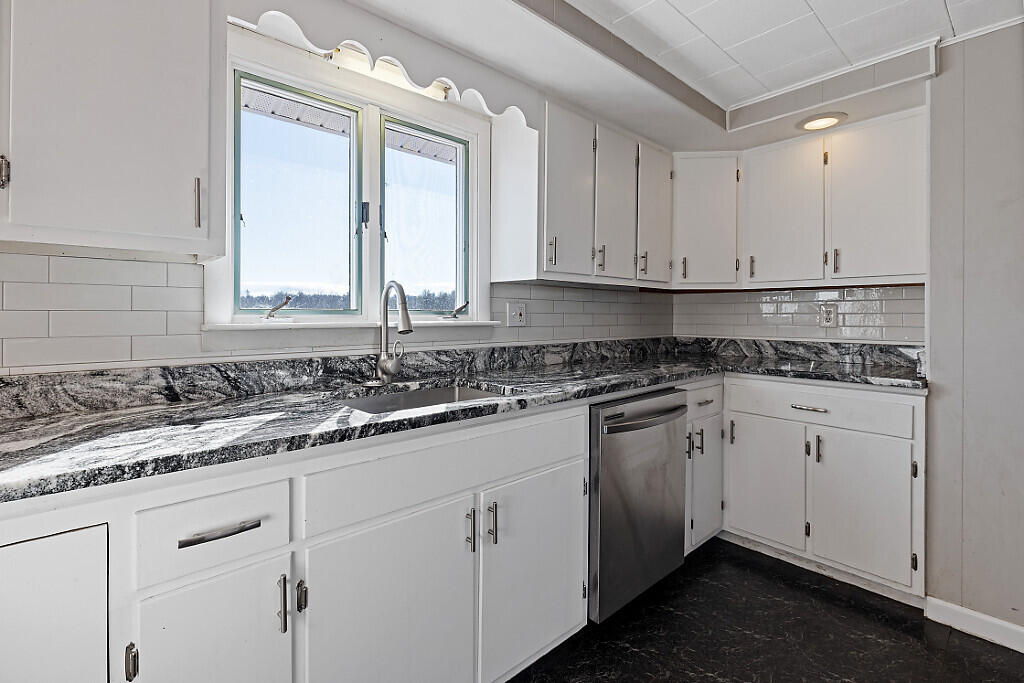 1072 Waterville Road Skowhegan ME 04976