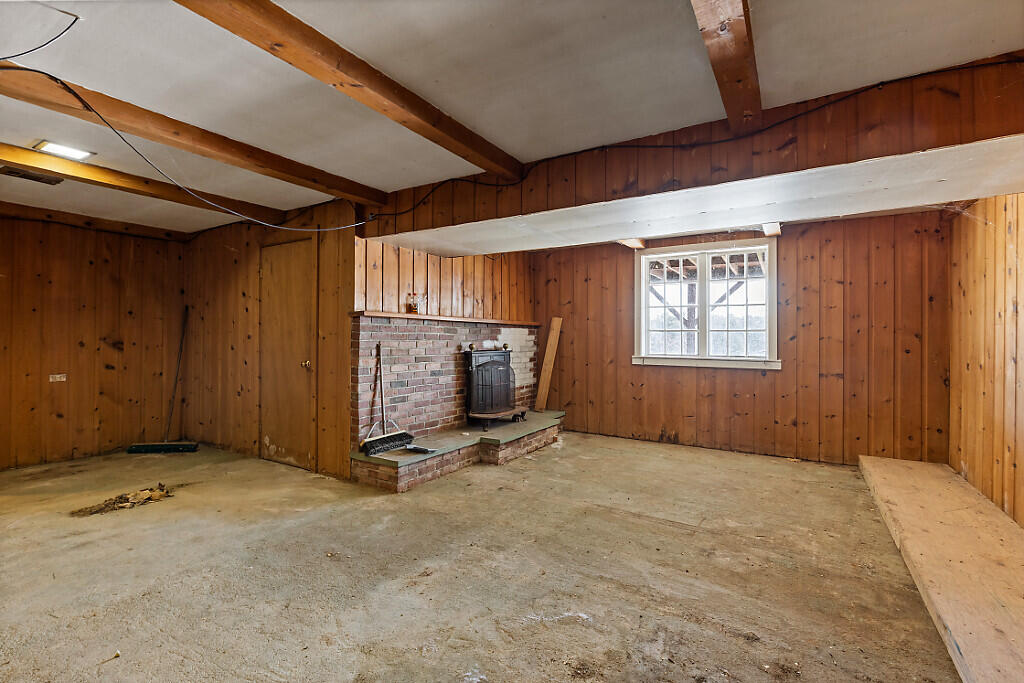 1072 Waterville Road Skowhegan ME 04976