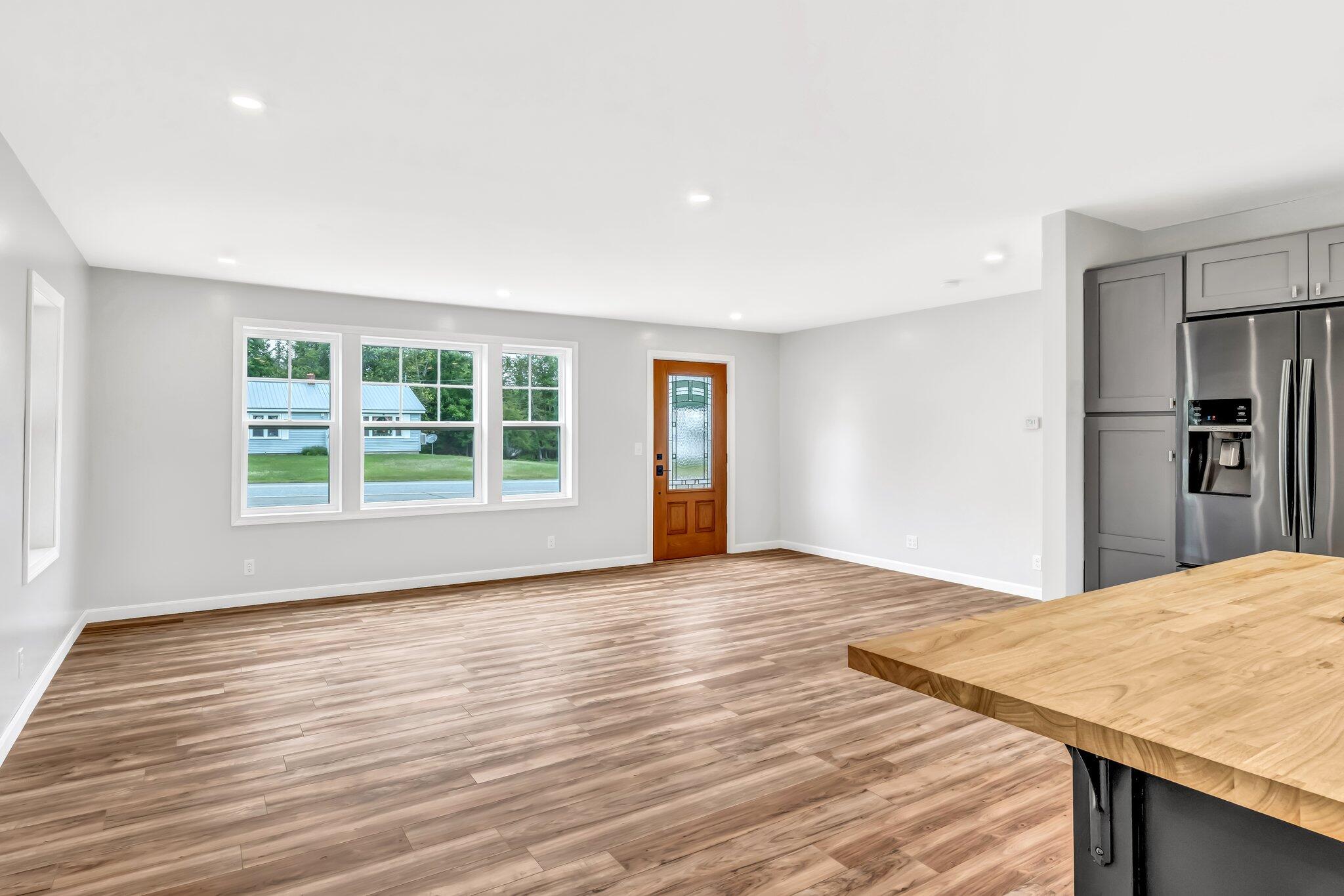 985 Main Road Eddington ME 04428