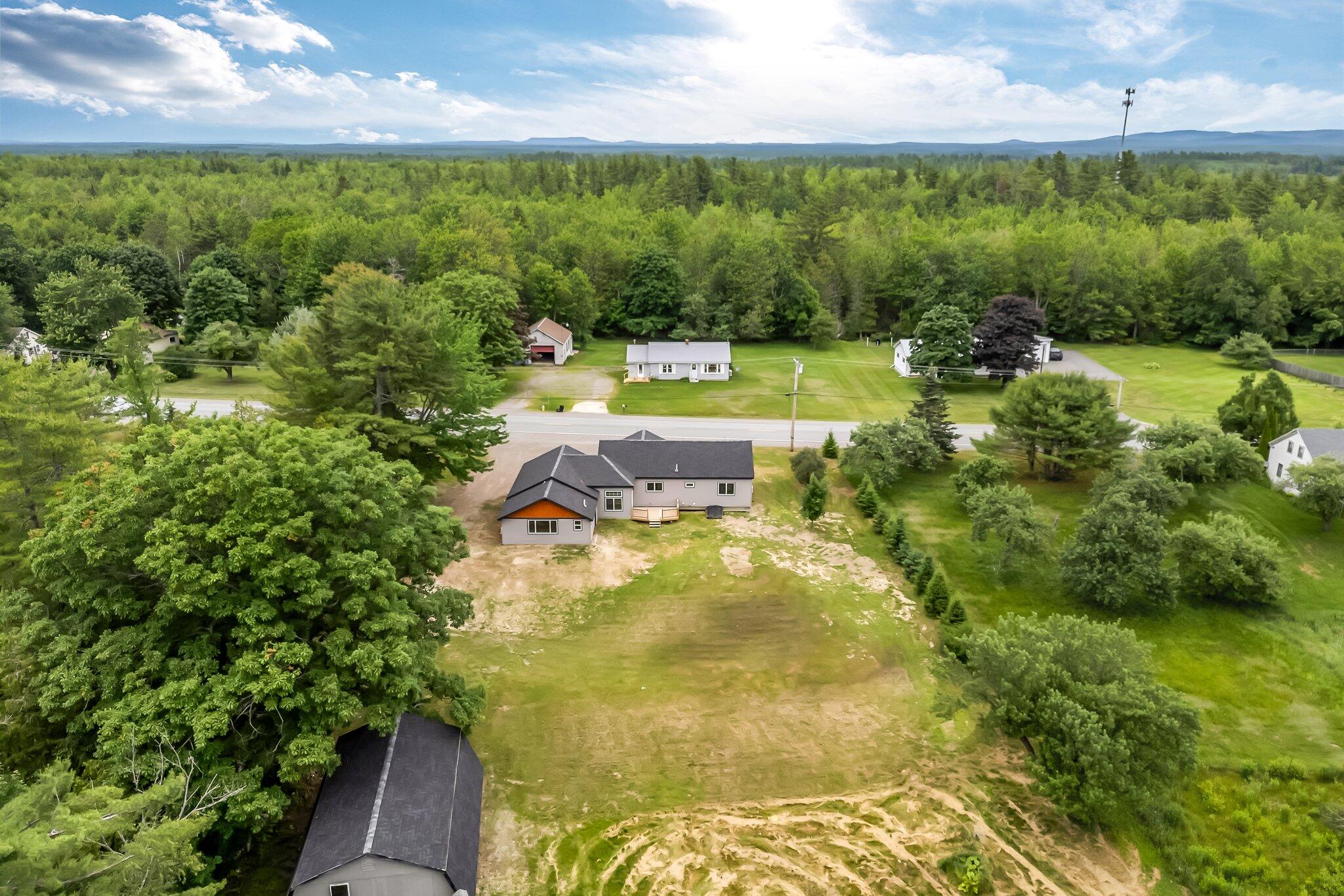 985 Main Road Eddington ME 04428