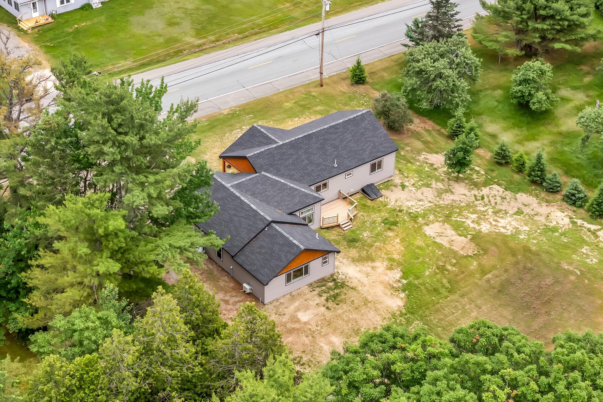 985 Main Road Eddington ME 04428