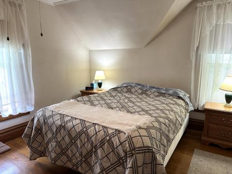 111 Whitney Street Auburn ME 04210