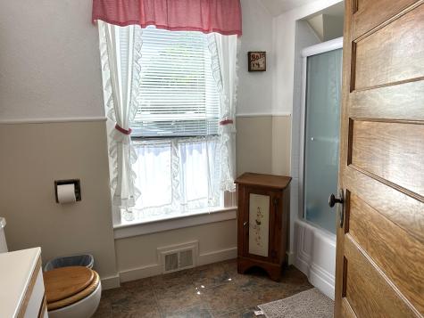 111 Whitney Street Auburn ME 04210