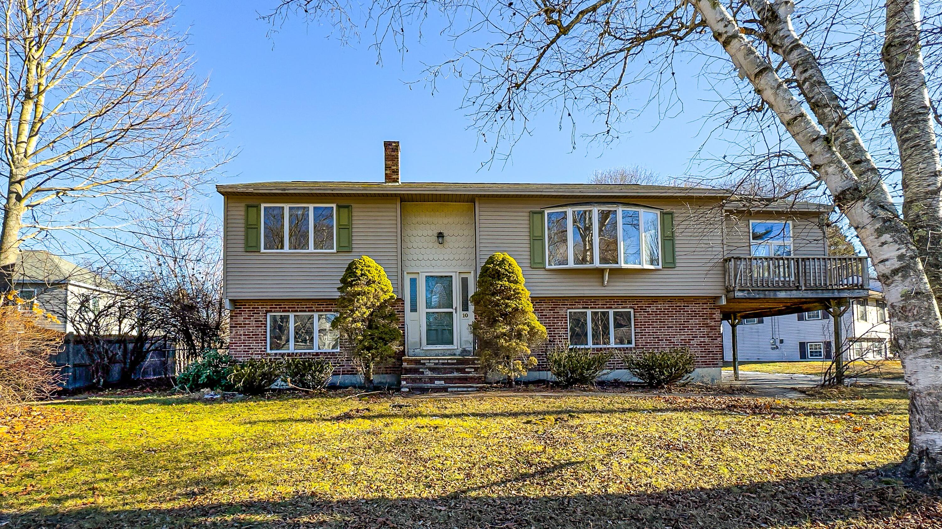 10 Arlington Avenue Westbrook ME 04092