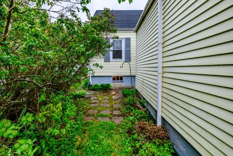129 Revere Street Portland ME 04103