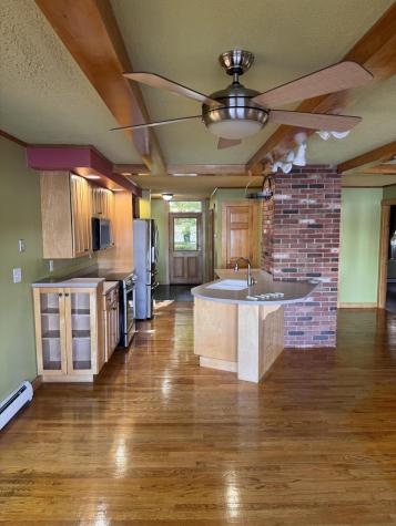 88 Cove Road Auburn ME 04210