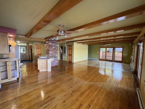 88 Cove Road Auburn ME 04210