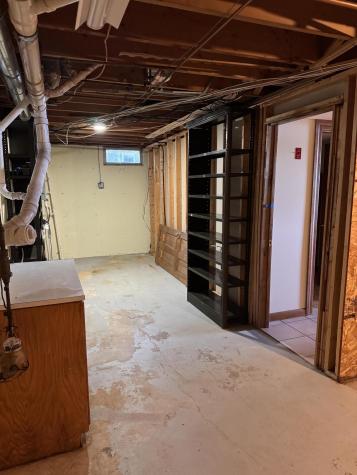 88 Cove Road Auburn ME 04210