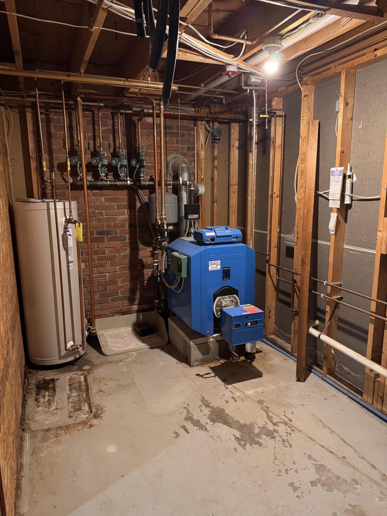 88 Cove Road Auburn ME 04210