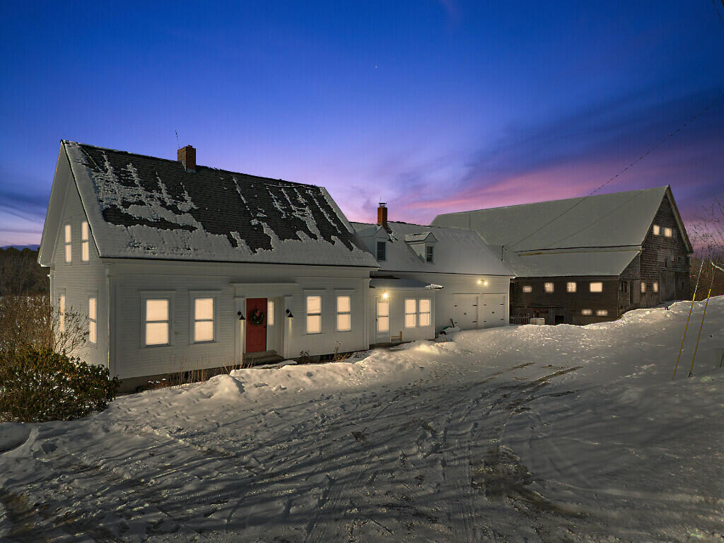 675 River Road Leeds ME 04263