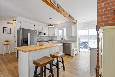 675 River Road Leeds ME 04263