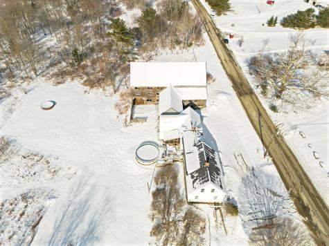 675 River Road Leeds ME 04263