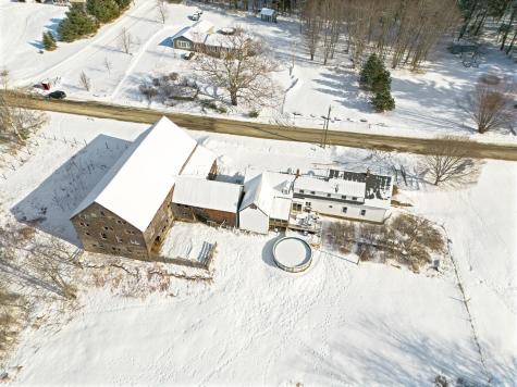 675 River Road Leeds ME 04263