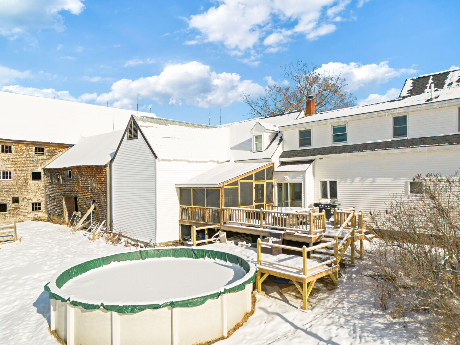 675 River Road Leeds ME 04263