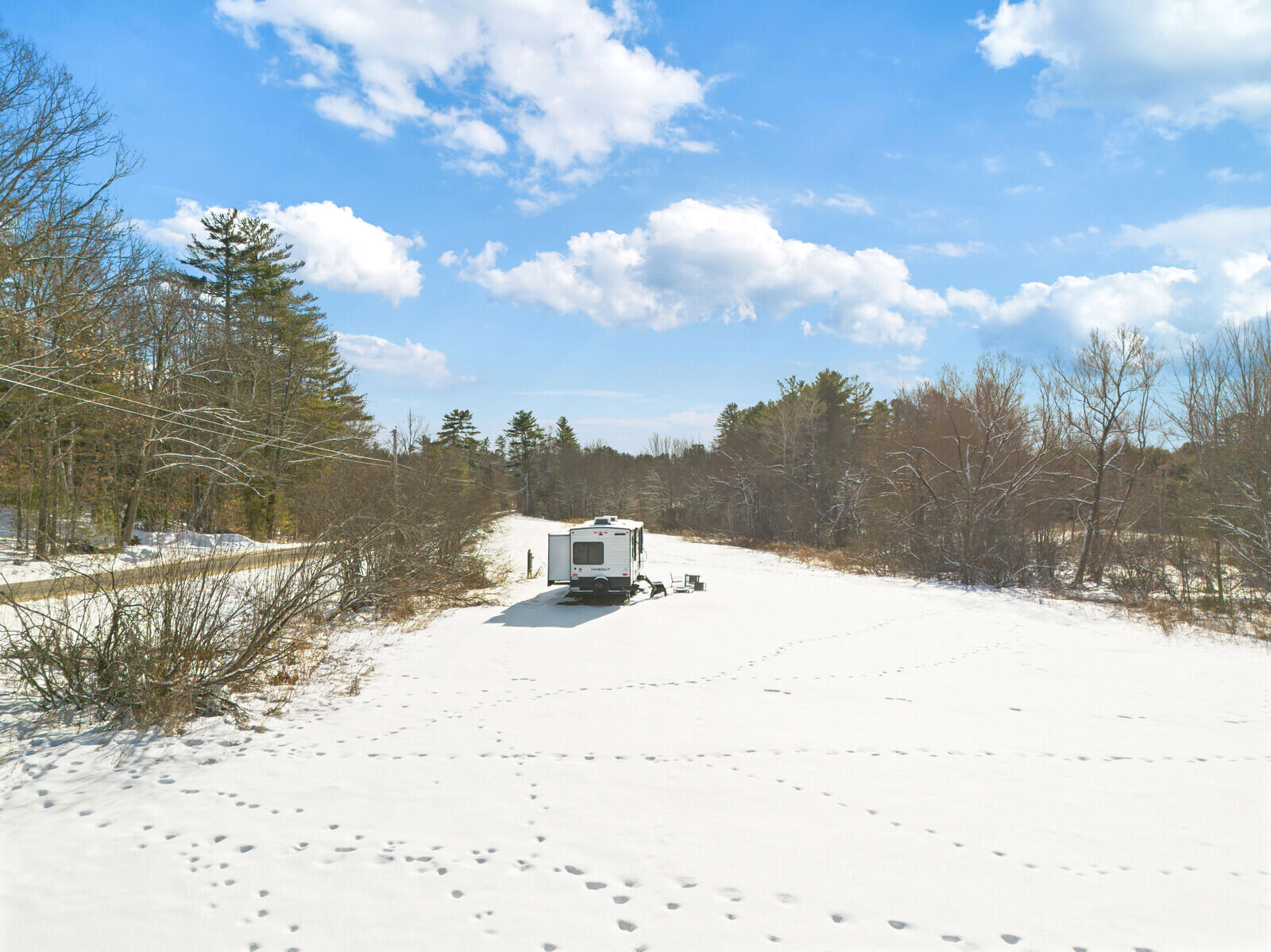 675 River Road Leeds ME 04263