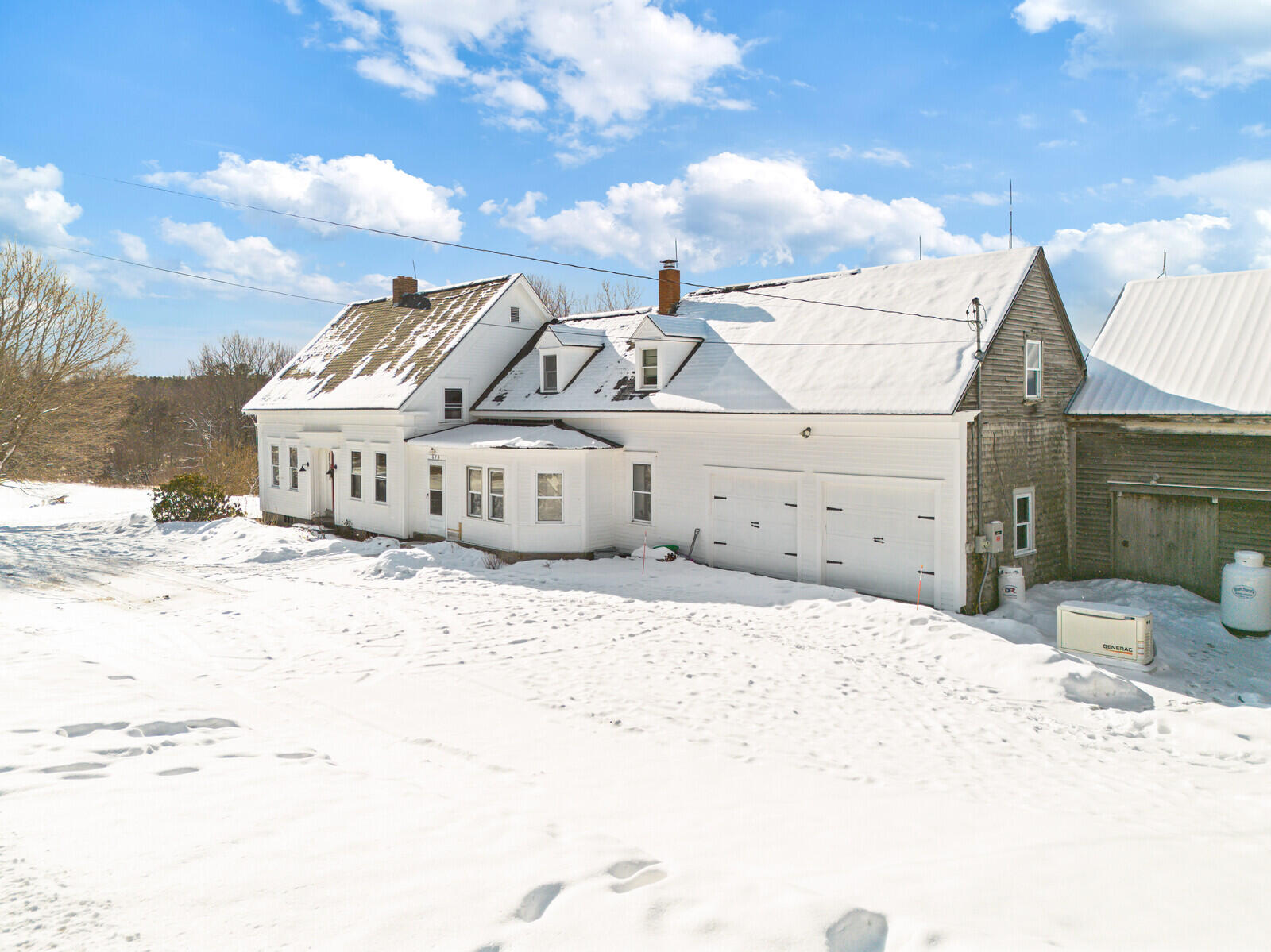 675 River Road Leeds ME 04263