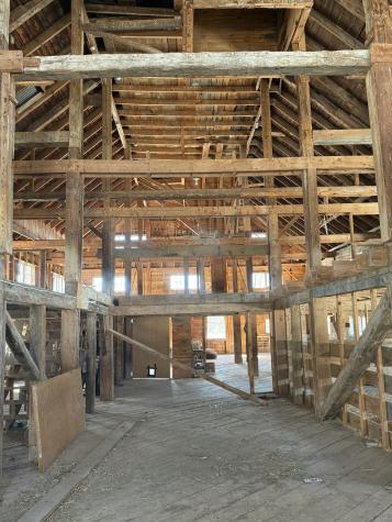 675 River Road Leeds ME 04263