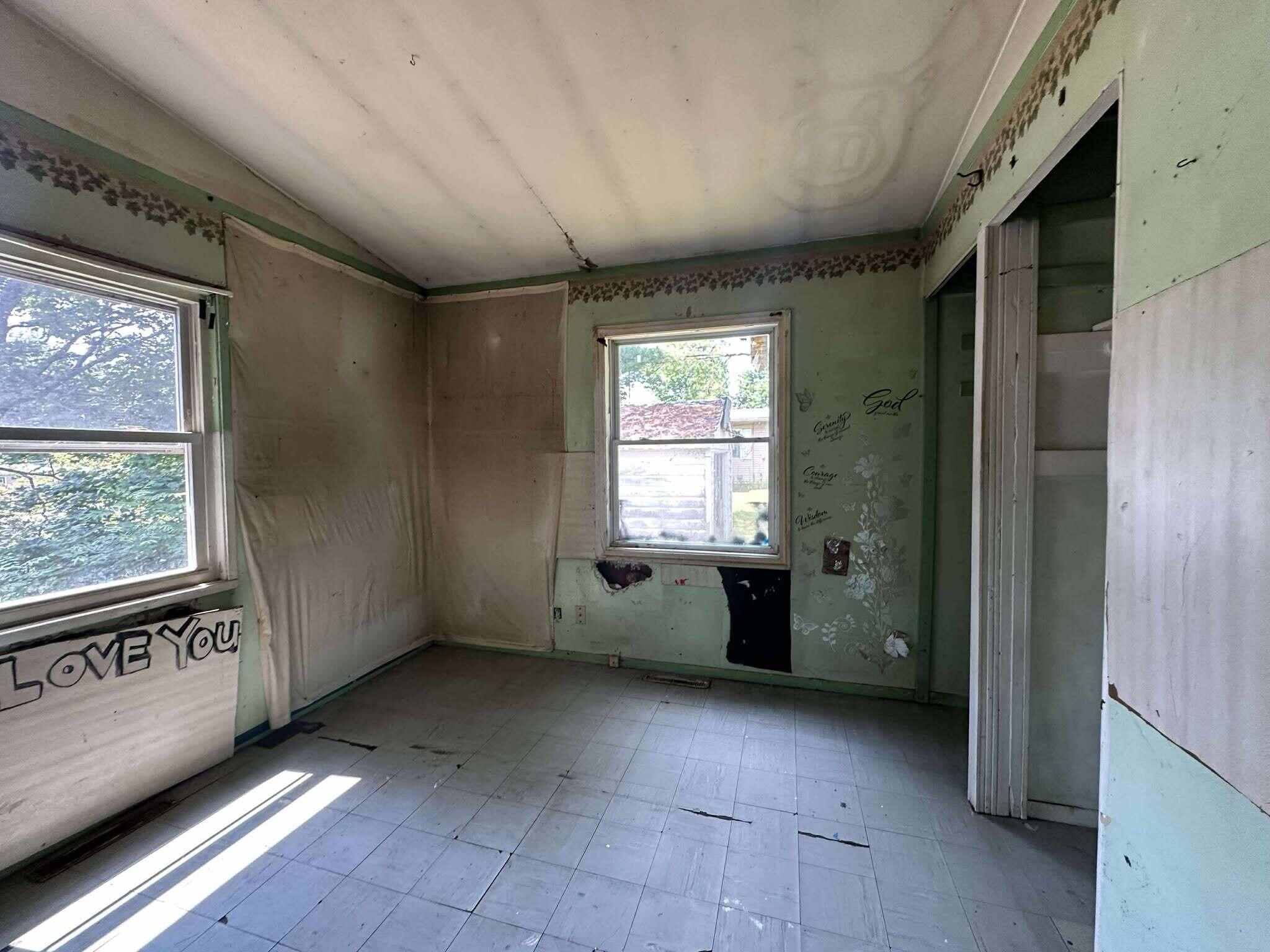 4 Campbell Street Augusta ME 04330