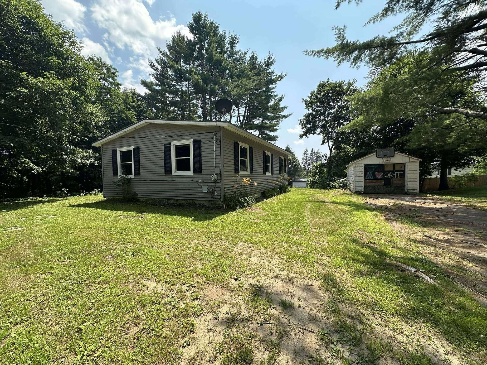 4 Campbell Street Augusta ME 04330