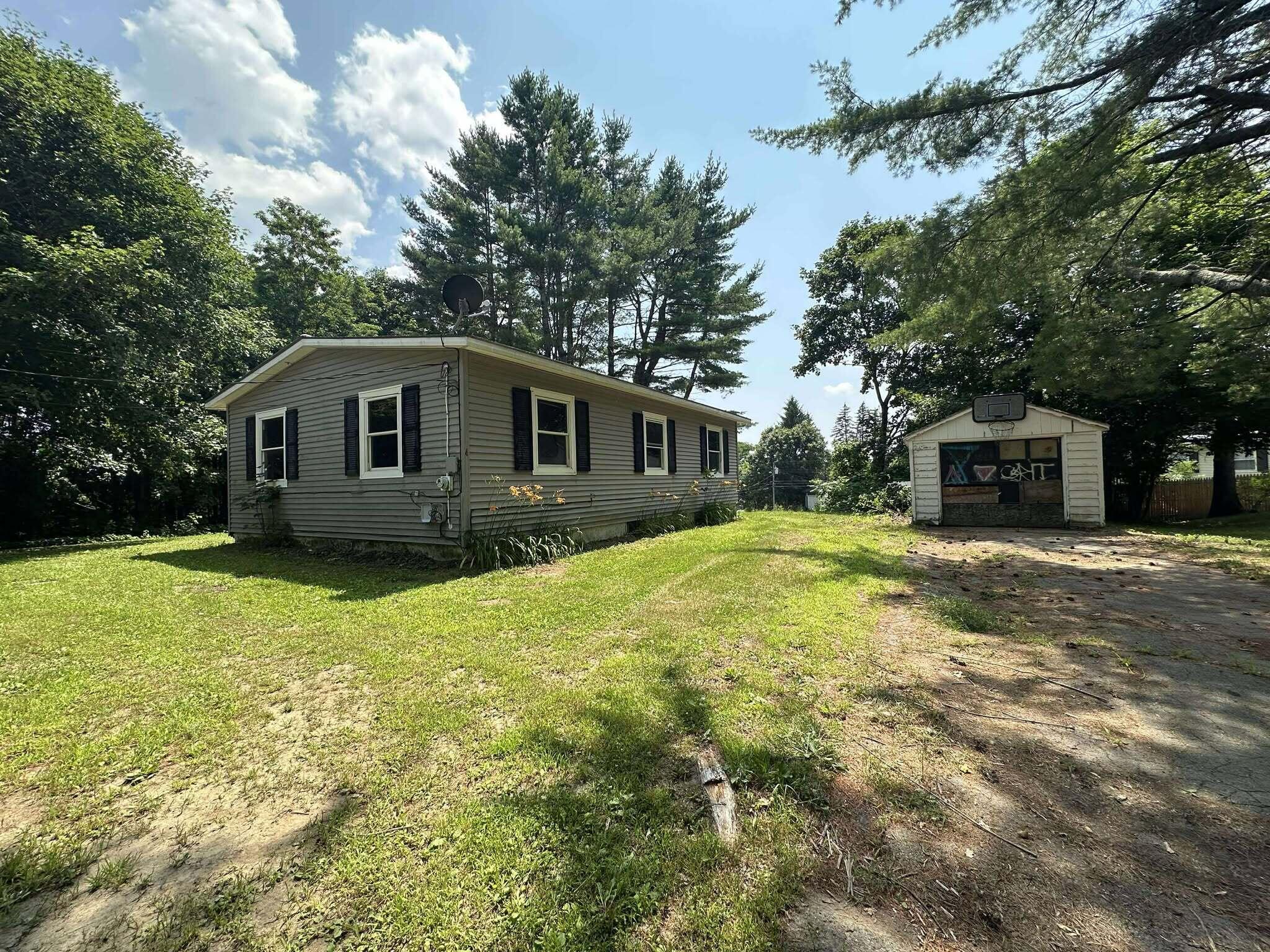 4 Campbell Street Augusta ME 04330