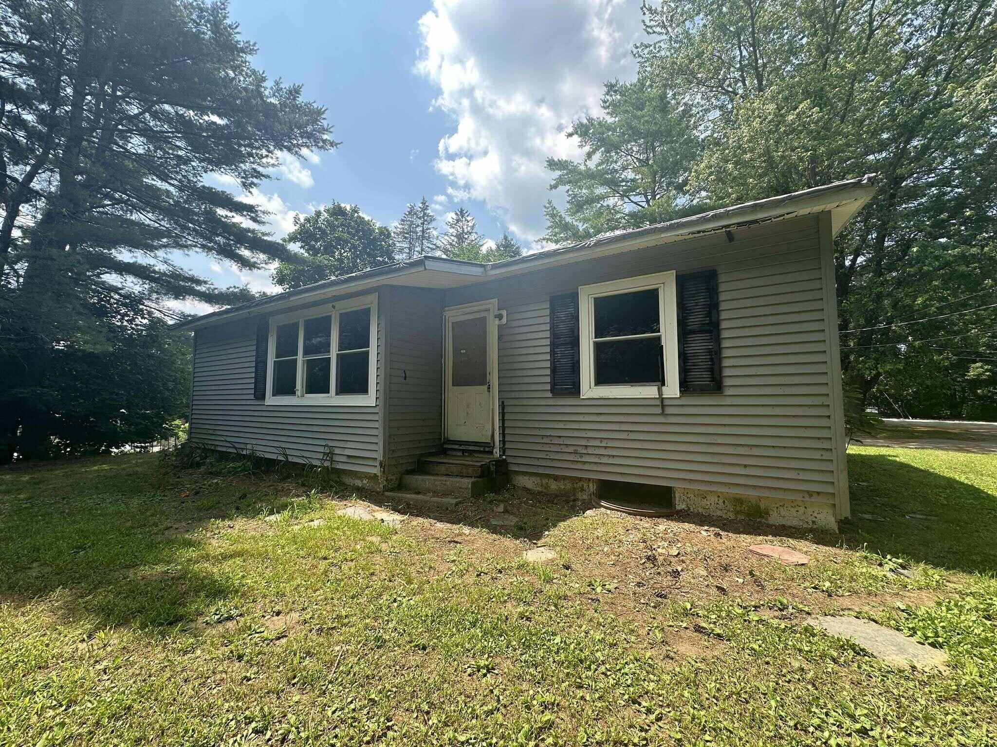 4 Campbell Street Augusta ME 04330