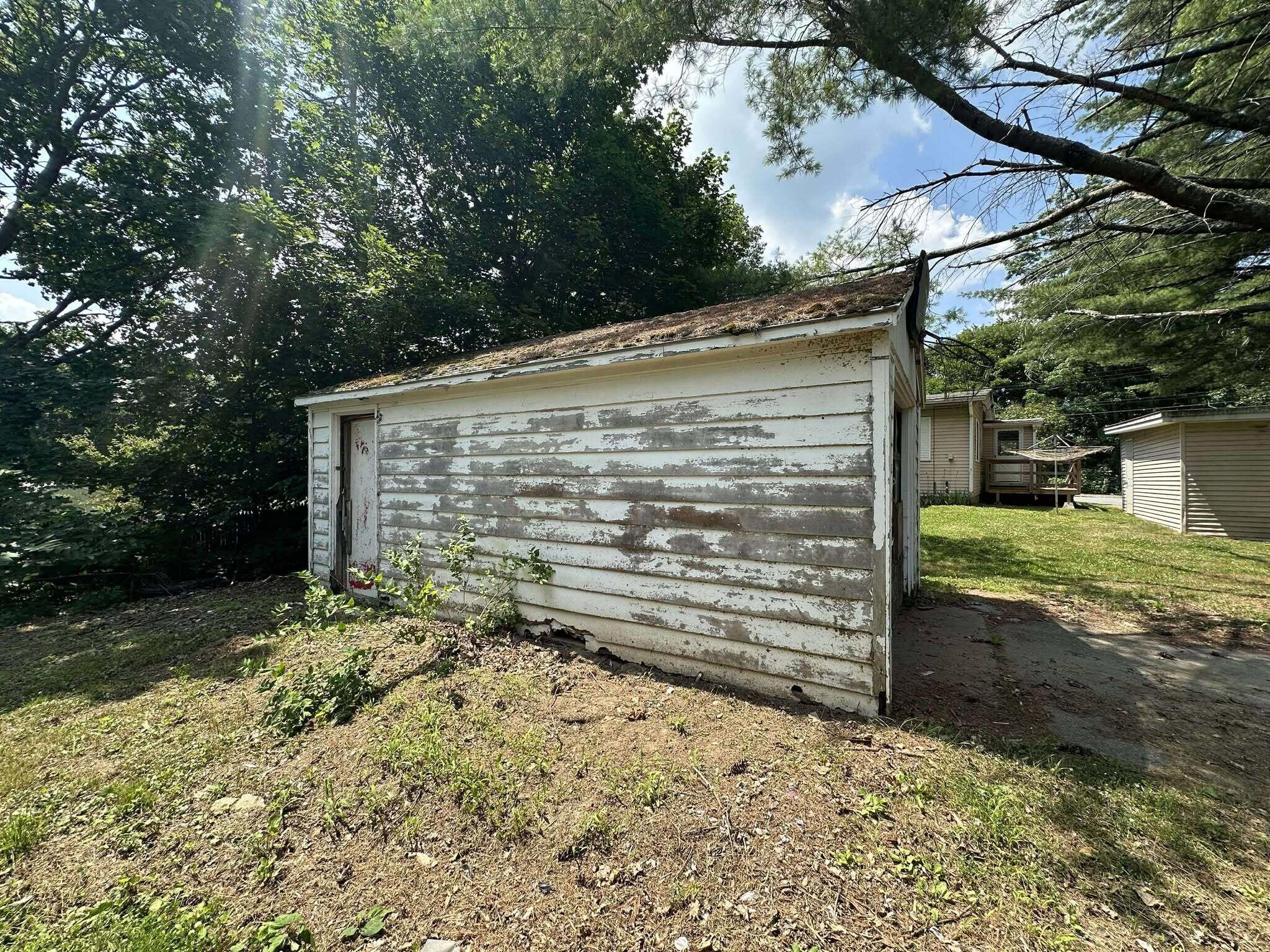 4 Campbell Street Augusta ME 04330