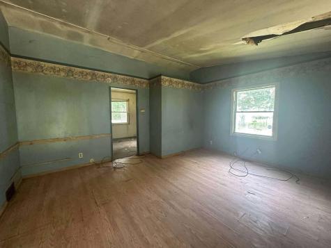 4 Campbell Street Augusta ME 04330