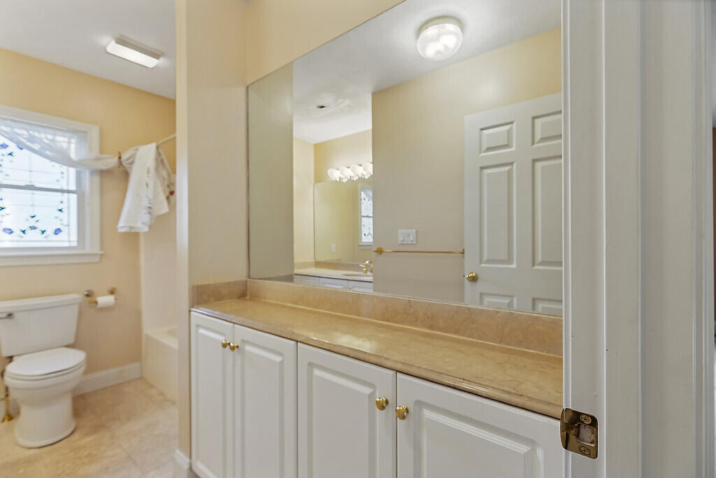 9 Evergreen Farms Road Scarborough ME 04074